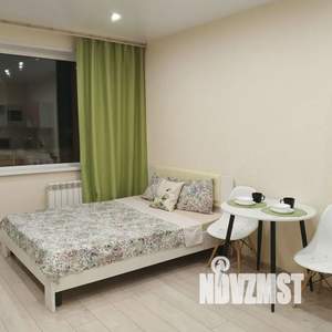 Студия квартира, посуточно, 34м2, 20/22 этаж