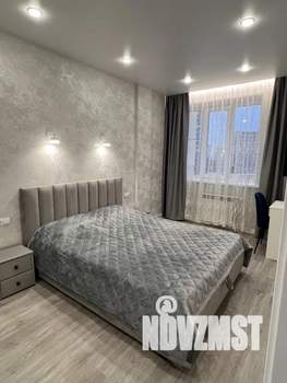 1-к квартира, посуточно, 38м2, 13/25 этаж