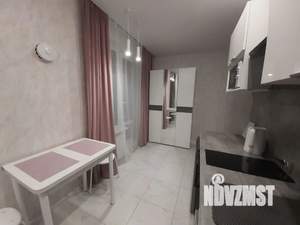 Студия квартира, посуточно, 25м2, 11/17 этаж