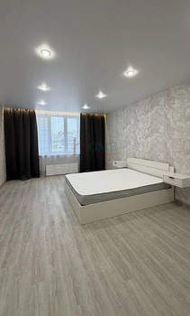 2-к квартира, на длительный срок, 70м2, 3/17 этаж