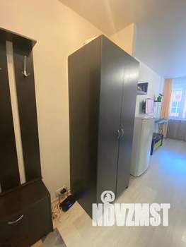 Студия квартира, посуточно, 25м2, 3/17 этаж