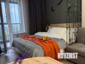 Студия квартира, посуточно, 30м2, 13/25 этаж