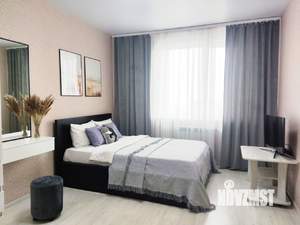 1-к квартира, посуточно, 42м2, 23/25 этаж