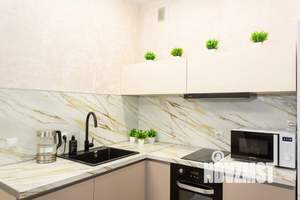 1-к квартира, посуточно, 50м2, 1/1 этаж