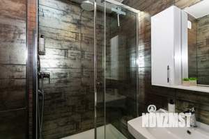 Студия квартира, посуточно, 45м2, 14/18 этаж