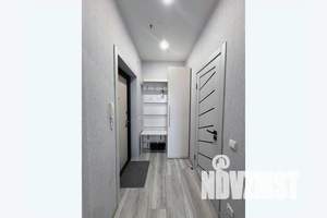 1-к квартира, посуточно, 38м2, 4/18 этаж