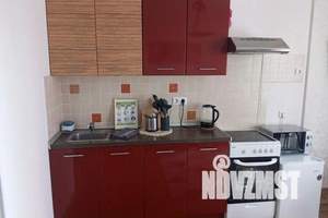1-к квартира, посуточно, 30м2, 10/25 этаж