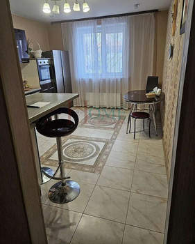 2-к квартира, на длительный срок, 72м2, 1/17 этаж