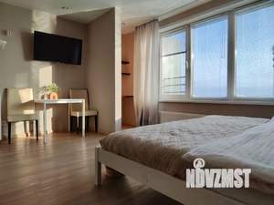 1-к квартира, посуточно, 38м2, 20/25 этаж