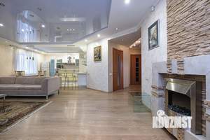 4-к квартира, на длительный срок, 130м2, 7/9 этаж