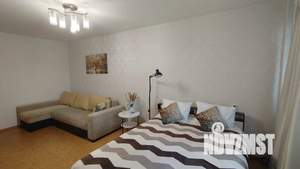 1-к квартира, посуточно, 45м2, 5/18 этаж