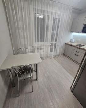 1-к квартира, на длительный срок, 38м2, 10/15 этаж