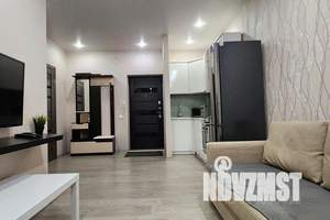 2-к квартира, посуточно, 42м2, 9/19 этаж