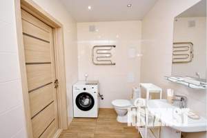 2-к квартира, посуточно, 67м2, 6/8 этаж