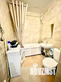 Студия квартира, посуточно, 30м2, 10/24 этаж