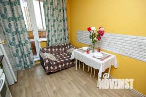 1-к квартира, посуточно, 37м2, 18/22 этаж