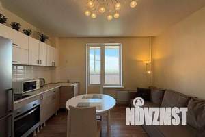 3-к квартира, посуточно, 60м2, 15/17 этаж