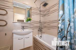 Студия квартира, посуточно, 20м2, 1/16 этаж