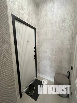 Студия квартира, посуточно, 42м2, 2/19 этаж