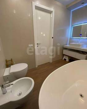 2-к квартира, на длительный срок, 70м2, 3/5 этаж