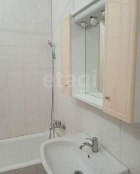 2-к квартира, на длительный срок, 69м2, 1/6 этаж