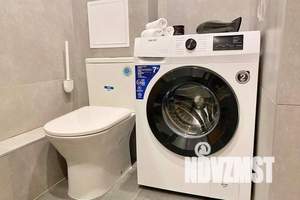 1-к квартира, посуточно, 52м2, 8/17 этаж