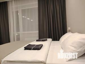 Студия квартира, посуточно, 40м2, 4/10 этаж