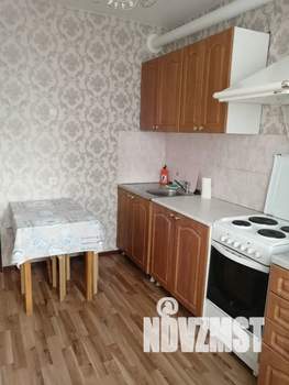 1-к квартира, посуточно, 42м2, 4/10 этаж
