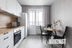 1-к квартира, посуточно, 45м2, 23/25 этаж