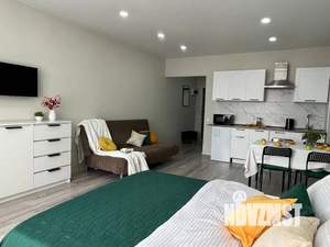 Студия квартира, посуточно, 45м2, 7/25 этаж