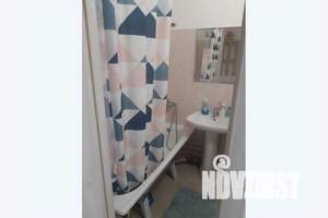 1-к квартира, посуточно, 45м2, 1/10 этаж