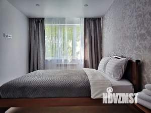 3-к квартира, посуточно, 60м2, 1/5 этаж