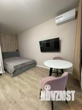 Студия квартира, посуточно, 30м2, 10/23 этаж