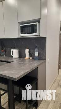 1-к квартира, посуточно, 36м2, 8/17 этаж