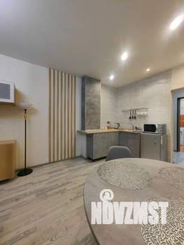 Студия квартира, посуточно, 27м2, 1/17 этаж