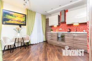 Студия квартира, посуточно, 40м2, 14/21 этаж