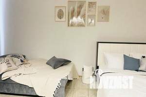 1-к квартира, посуточно, 42м2, 20/25 этаж