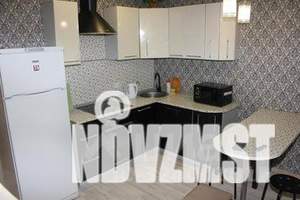 1-к квартира, посуточно, 40м2, 6/25 этаж