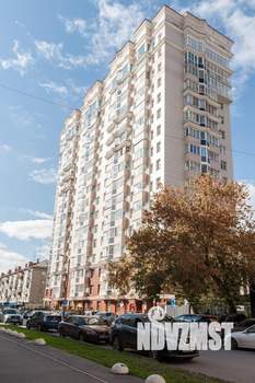 1-к квартира, посуточно, 40м2, 9/16 этаж