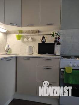 Студия квартира, посуточно, 35м2, 5/17 этаж