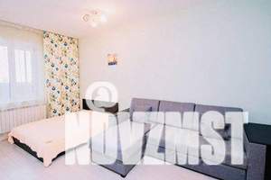 1-к квартира, посуточно, 35м2, 8/25 этаж