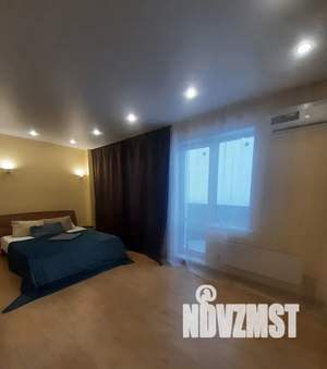 Студия квартира, посуточно, 37м2, 17/18 этаж