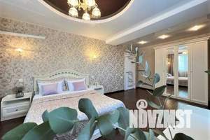 2-к квартира, посуточно, 65м2, 6/17 этаж