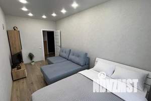 1-к квартира, посуточно, 36м2, 5/19 этаж