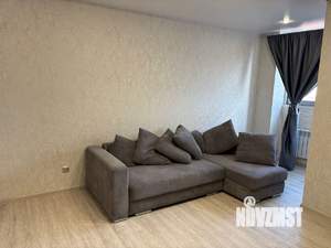 Студия квартира, на длительный срок, 39м2, 24/25 этаж