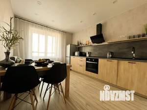 1-к квартира, посуточно, 38м2, 5/10 этаж