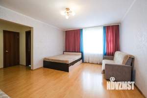 1-к квартира, посуточно, 38м2, 1/1 этаж