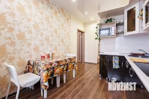 1-к квартира, посуточно, 45м2, 11/18 этаж