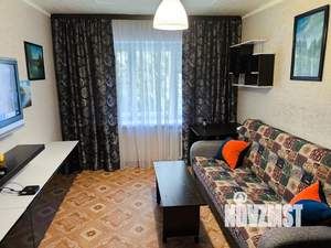 2-к квартира, посуточно, 42м2, 3/5 этаж