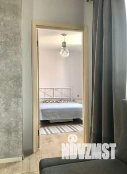 2-к квартира, посуточно, 45м2, 13/25 этаж